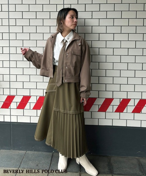 179/WG（イチナナキュウダブルジー）の「プリーツMIXフレアスカート（スカート・レディース・チャコール/ネイビー/カーキ・MEDIUM）」の17枚目の写真
