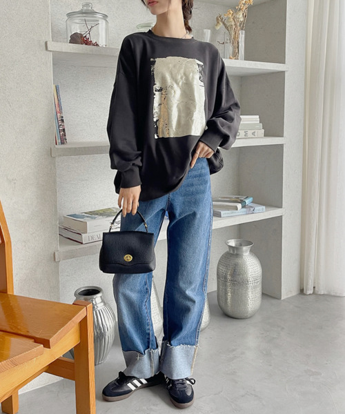 Eclat one（エクラワン）の「【Eclat one】箔プリント オーバー裏毛スウェット（スウェット・レディース・ホワイト/ブラック・FREE）」の13枚目の写真