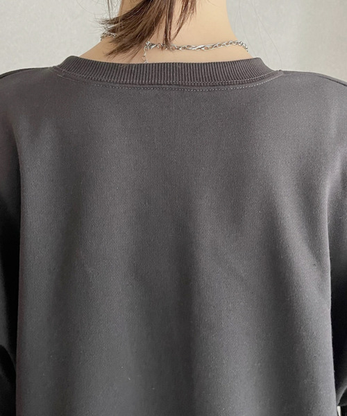 Eclat one（エクラワン）の「【Eclat one】箔プリント オーバー裏毛スウェット（スウェット・レディース・ホワイト/ブラック・FREE）」の18枚目の写真