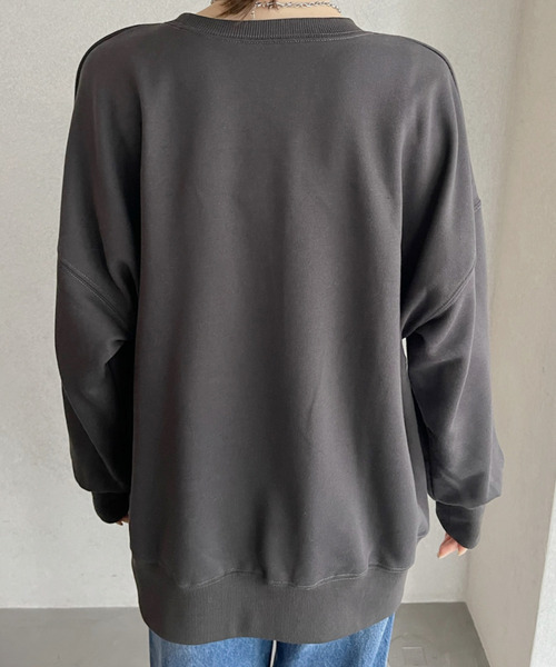 Eclat one（エクラワン）の「【Eclat one】箔プリント オーバー裏毛スウェット（スウェット・レディース・ホワイト/ブラック・FREE）」の19枚目の写真