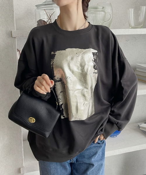 Eclat one（エクラワン）の「【Eclat one】箔プリント オーバー裏毛スウェット（スウェット・レディース・ホワイト/ブラック・FREE）」の11枚目の写真