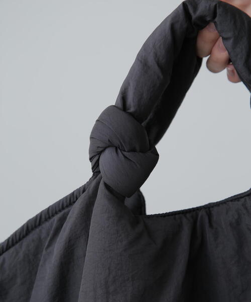 FREE'S MART(フリーズマート)の「◆ナイロンビッグバッグ(トートバッグ・レディース・ブラック/ネイビー・フリ-)」の5枚目の写真