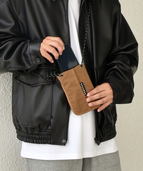 MAISON CANVVAS（メゾンキャンバス）の「【SHIPS any別注】MAISON CANVVAS: オイルドコットン マルチ ショルダーポーチ（ショルダーバッグ・メンズ・オリーブ/ベージュ/ネイビー・ONE SIZE）」の6枚目の写真