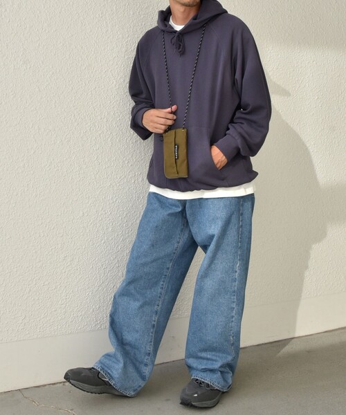 MAISON CANVVAS（メゾンキャンバス）の「【SHIPS any別注】MAISON CANVVAS: オイルドコットン マルチ ショルダーポーチ（ショルダーバッグ・メンズ・オリーブ/ベージュ/ネイビー・ONE SIZE）」の9枚目の写真