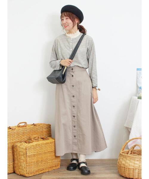 Samansa Mos2（サマンサ モスモス）の「【Sサイズ WEB限定】フロント釦フレアデニムスカート（スカート・レディース・ベージュ/ネイビー/ブルー・M/S）」の14枚目の写真