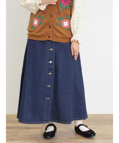 Samansa Mos2（サマンサ モスモス）の「【Sサイズ WEB限定】フロント釦フレアデニムスカート（スカート・レディース・ベージュ/ネイビー/ブルー・M/S）」の20枚目の写真