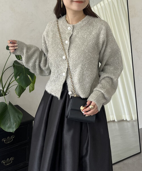prose verse（プロズヴェール）の「ラメシャギーパールボタンカーディガン（カーディガン/ボレロ・レディース・ベージュ/チャコールグレー・MEDIUM）」の15枚目の写真