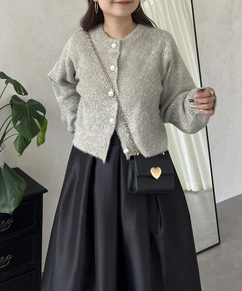 prose verse（プロズヴェール）の「ラメシャギーパールボタンカーディガン（カーディガン/ボレロ・レディース・ベージュ/チャコールグレー・MEDIUM）」の17枚目の写真