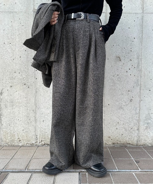 apres jour mignon（アプレジュールミニョン）の「アソートゆるストレートパンツ【SET UP可能】【ZOZOTOWN限定アイテム】（その他パンツ・レディース・ブラック/グレー系その他/カーキ/ブラウン系その他/ベージュ・SMALL/MEDIUM/X-LARGE）」の2枚目の写真