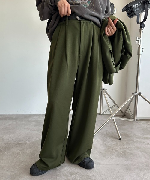 apres jour mignon（アプレジュールミニョン）の「アソートゆるストレートパンツ【SET UP可能】【ZOZOTOWN限定アイテム】（その他パンツ・レディース・ブラック/グレー系その他/カーキ/ブラウン系その他/ベージュ・SMALL/MEDIUM/X-LARGE）」の5枚目の写真