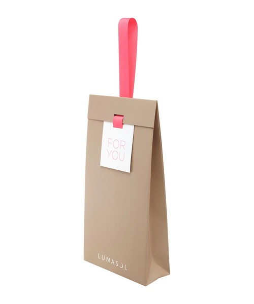LUNASOL（ルナソル）の「ギフトバッグ（ペーパー）（ラッピングキット・レディース・その他・FREE）」の2枚目の写真