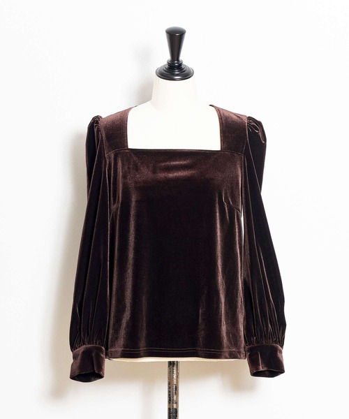 NOELA（ノエラ）の「スクエアネックベロアカットソー（Tシャツ/カットソー・レディース・ブラック/ブラウン・フリー）」の19枚目の写真