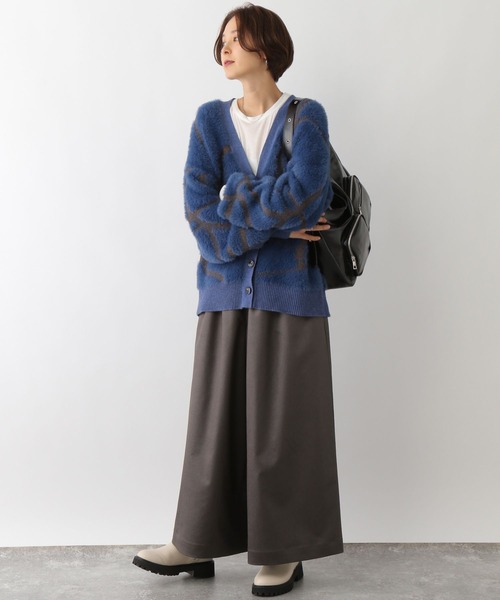 LEPSIM(レプシィム)の「レザーライクワイドパンツ 133645(その他パンツ・レディース・チャコールグレー/ブラック・FREE)」の12枚目の写真