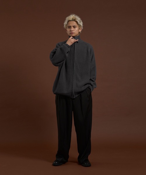 kutir(クティール)の「RUBBER LOGO DRIVERS KNIT/ラバーロゴドライバーズニット(ニット/セーター・メンズ・ネイビー/ダークブラウン/チャコールグレー/ブラック・LARGE/MEDIUM)」の18枚目の写真