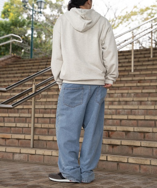 VENCEEXCHANGE（ヴァンスエクスチェンジ）の「マキシマムウェイトジップパーカー（パーカー・メンズ・ブルー/ブラック/レッド/ライトグレー・L/M）」の17枚目の写真