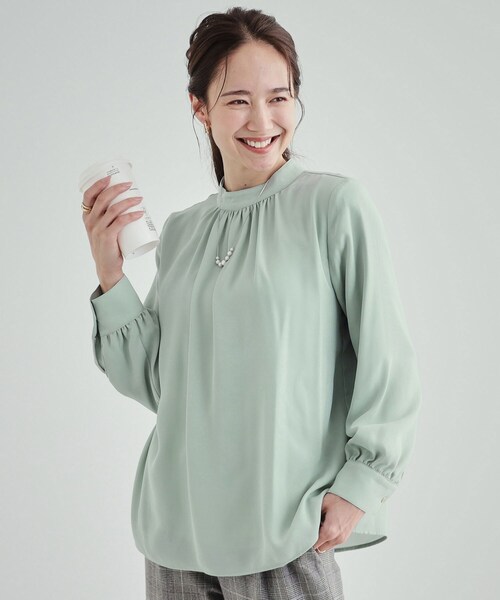 DRESKIP（ドレスキップ）の「◆あったか裏地 ハイネックブラウス【SHOO WARM】（シャツ/ブラウス・レディース・ナチュラル/ホワイト系3/グリーン系/ネイビー系・04/03/02）」の4枚目の写真