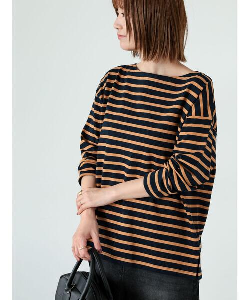 Lugnoncure（ルノンキュール）の「ボートネックボーダーワイドトップス（Tシャツ/カットソー・レディース・ベージュ/ネイビー/オフホワイト/ラベンダー・F）」の4枚目の写真