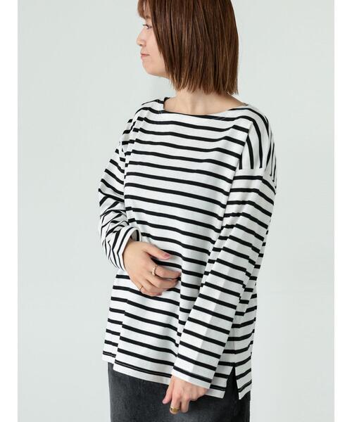 Lugnoncure（ルノンキュール）の「ボートネックボーダーワイドトップス（Tシャツ/カットソー・レディース・ベージュ/ネイビー/オフホワイト/ラベンダー・F）」の2枚目の写真