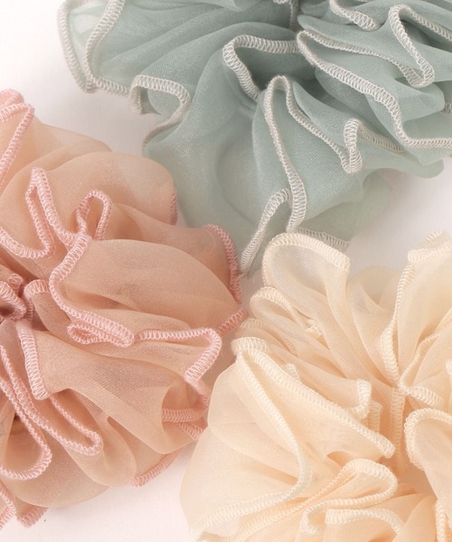 studio CLIP(スタディオクリップ)の「シアーフリルシュシュ(シュシュ・レディース・ブラック/ライトグレー/ベージュ/ピンク・FREE)」の6枚目の写真