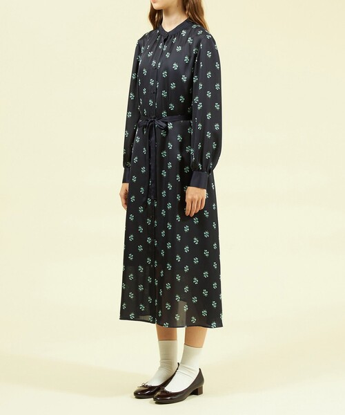 MACKINTOSH PHILOSOPHY(マッキントッシュ フィロソフィー)の「クロッカスプリントワンピース(ワンピース・レディース・ブラック/ダークネイビー・38/36)」の6枚目の写真