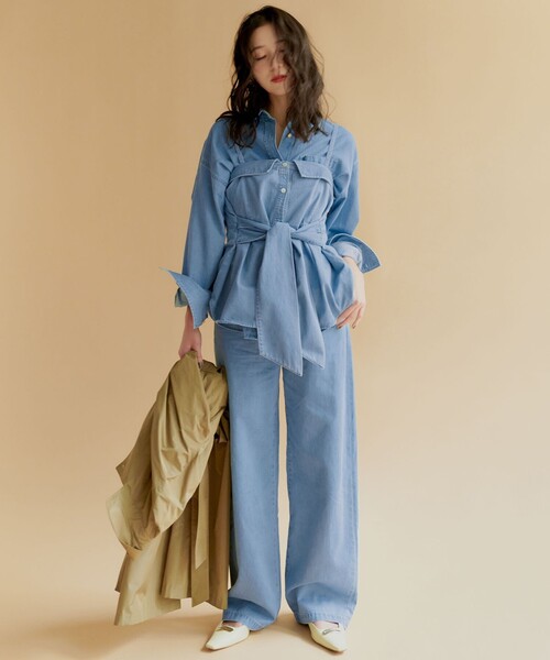 23区(ニジュウサンク)の「【洗える】ライトダンガリー ビスチェ(シャツ/ブラウス・レディース・ターコイズブルー系/スカイブルー系・38/40)」の3枚目の写真