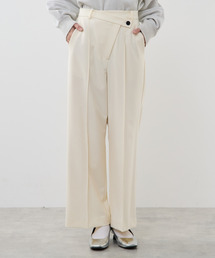 SOFFITTO（ソフィット）の「2WAYストレッチピンタックパンツ（その他パンツ）」