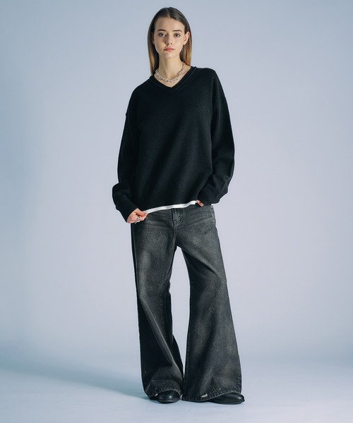 SELLE GLANT(セレグランテ)の「V-NECK MIDDLE GAUGE BASIC KNIT/Vネックミドルゲージベーシックニット(ニット/セーター・メンズ・ブラック/グレイッシュベージュ/ボルドー・LARGE/MEDIUM/SMALL)」の11枚目の写真