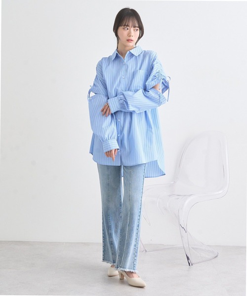 earth music&ecology（アースミュージックアンドエコロジー）の「2wayショルダードロストリボンシャツ（シャツ/ブラウス・レディース・サックスブルー/ホワイト/ピンク・FREE）」の7枚目の写真