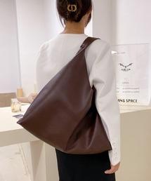 COCOMOMO（ココモモ）の「トライアングルバッグ トートバッグ 大容量（トートバッグ）」