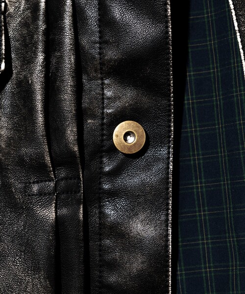 McGREGOR(マックレガー)の「McGREGOR COLLECTION/マックレガー コレクション レザレッド フェード加工 トラッカージャケット(ブルゾン・メンズ・ブラック/ブラウン・MEDIUM/LARGE)」の6枚目の写真