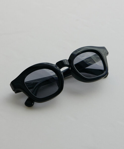 DISCOAT（ディスコート）の「【新色追加】オリジナルネームケース付きサングラス（サングラス・レディース・ブラウン/ダークグレー/ブラック/ダークブラウン/グレー・FREE）」の3枚目の写真