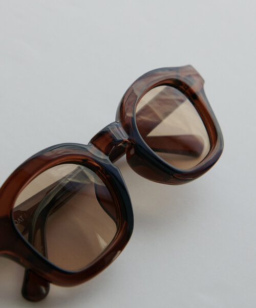 DISCOAT（ディスコート）の「【新色追加】オリジナルネームケース付きサングラス（サングラス・レディース・ブラウン/ダークグレー/ブラック/ダークブラウン/グレー・FREE）」の20枚目の写真