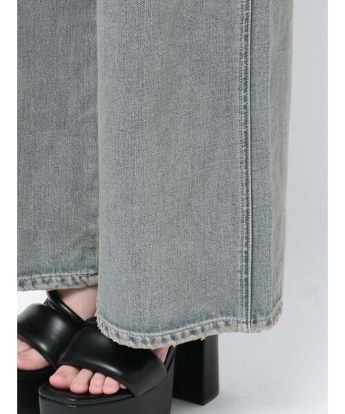 GYDA（ジェイダ）の「ハイウエストサイドオープンデニムワイドパンツ（デニムパンツ・レディース・ブルー/ライトブルー・MEDIUM/SMALL）」の18枚目の写真