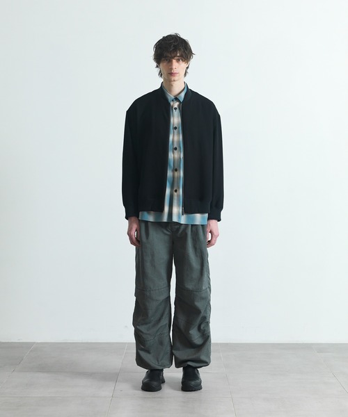 CITY TOKYO（シティトウキョウ）の「Multi-flex MA-1（MA-1・メンズ・ブラック/ダークブラウン・1/2）」の3枚目の写真