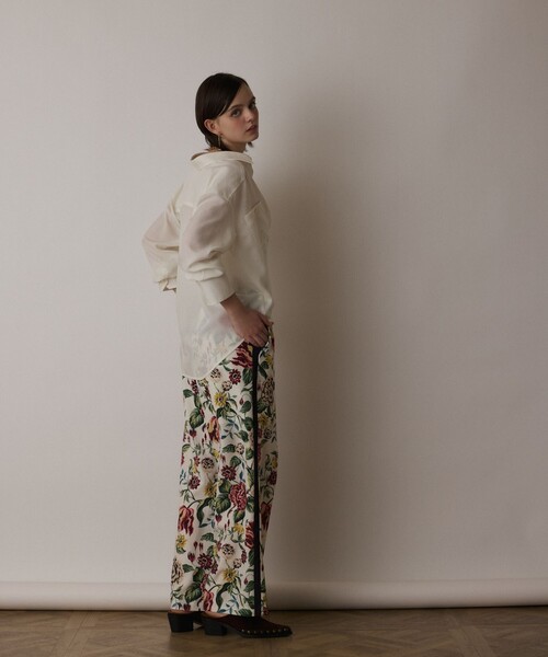 GRACE CONTINENTAL（グレースコンチネンタル）の「シアー2wayウエスタンシャツ（シャツ/ブラウス・レディース・キナリ/ベージュ/ブラック・36/38）」の5枚目の写真