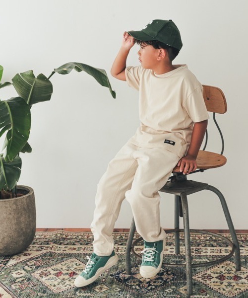 ZERO standerd(ゼロスタンダード)の「zero standard/ゼロスタンダード BASIC Tシャツ(Tシャツ/カットソー・キッズ・オフホワイト/グレー/ネイビー/アイボリー/チャコールグレー/ブラック/ベージュ・110cm/100cm/120cm/130cm/150cm/160cm/140cm)」の11枚目の写真