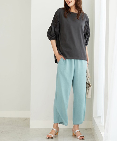 BELLUNA PLUS(ベルーナ)の「ボリューム袖レース切替プルオーバー(Tシャツ/カットソー・レディース・ターコイズブルー/オフホワイト/イエロー/チャコール・MEDIUM/X-LARGE/LARGE)」の8枚目の写真