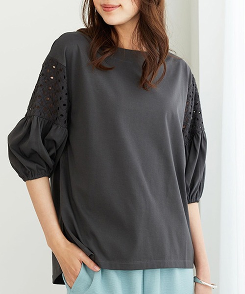 BELLUNA PLUS(ベルーナ)の「ボリューム袖レース切替プルオーバー(Tシャツ/カットソー・レディース・ターコイズブルー/オフホワイト/イエロー/チャコール・MEDIUM/X-LARGE/LARGE)」の6枚目の写真