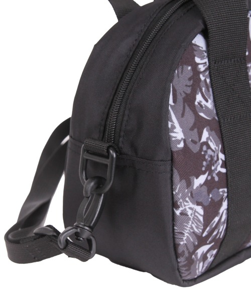 Columbia(コロンビア)の「2WAY ミニダッフルショルダー Columbia(ショルダーバッグ・レディース・ブラック×ホワイト/ブラック/カーキ/ブラック×グレー・フリ-)」の10枚目の写真