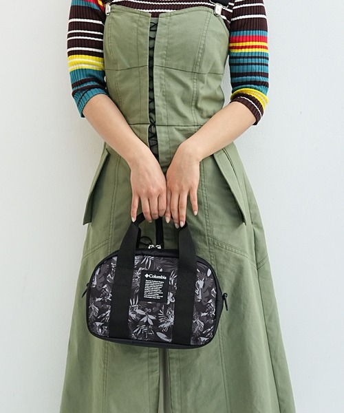 Columbia(コロンビア)の「2WAY ミニダッフルショルダー Columbia(ショルダーバッグ・レディース・ブラック×ホワイト/ブラック/カーキ/ブラック×グレー・フリ-)」の15枚目の写真