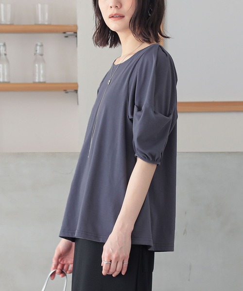n'OrLABEL(ノアールレーベル)の「タックボリュームスリーブカットソー(Tシャツ/カットソー・レディース・ブラック/ネイビー/ラベンダー/オフホワイト・1/2)」の15枚目の写真