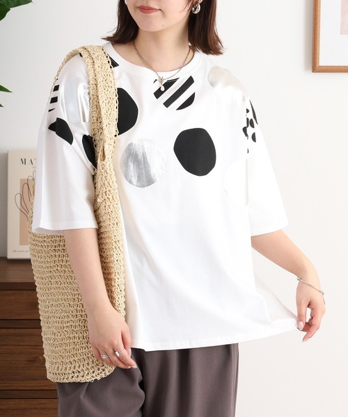 BARNDOOR(バーンドア)の「BARNDOOR 20天竺箔PtドルマンTシャツ(Tシャツ/カットソー・レディース・ホワイト系2/ホワイト系1/ホワイト系3/ホワイト系4・FREE)」の3枚目の写真