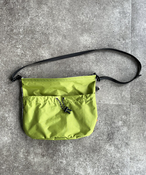 CPCM（シーピーシーエム）の「2WAYリップナイロンメッシュショルダー（ショルダーバッグ・メンズ・ライム/オレンジ/ネイビー/カーキ/ブラック・FREE）」の13枚目の写真