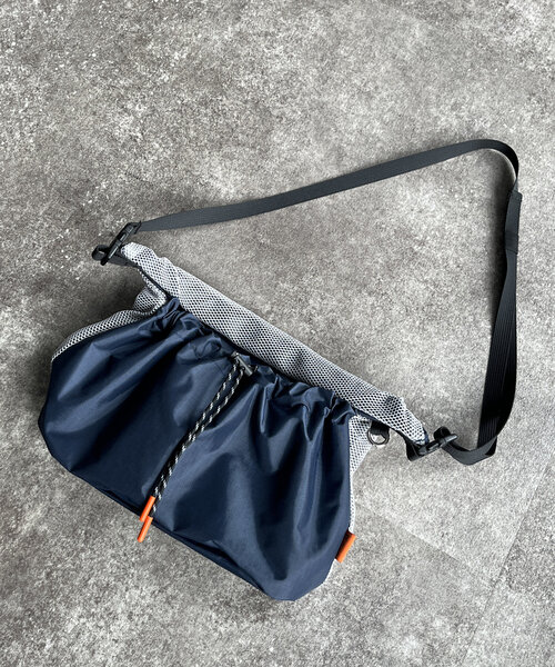 CPCM（シーピーシーエム）の「2WAYリップナイロンメッシュショルダー（ショルダーバッグ・メンズ・ライム/オレンジ/ネイビー/カーキ/ブラック・FREE）」の16枚目の写真