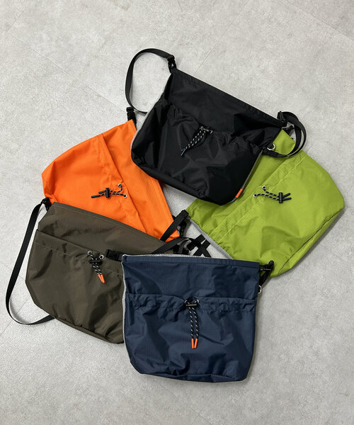 CPCM（シーピーシーエム）の「2WAYリップナイロンメッシュショルダー（ショルダーバッグ・メンズ・ライム/オレンジ/ネイビー/カーキ/ブラック・FREE）」の18枚目の写真