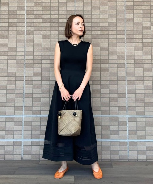 allureville（アルアバイル）の「◇ウエストマークリブワンピース（ワンピース・レディース・ブルー/ブラック/ベージュ・2）」の9枚目の写真