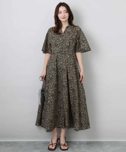 MK MICHEL KLEIN（エムケーミッシェルクラン）の「キーネックコットンワンピース/洗える（ワンピース・レディース・ブラック/モカ/イエロー系その他・38）」の5枚目の写真