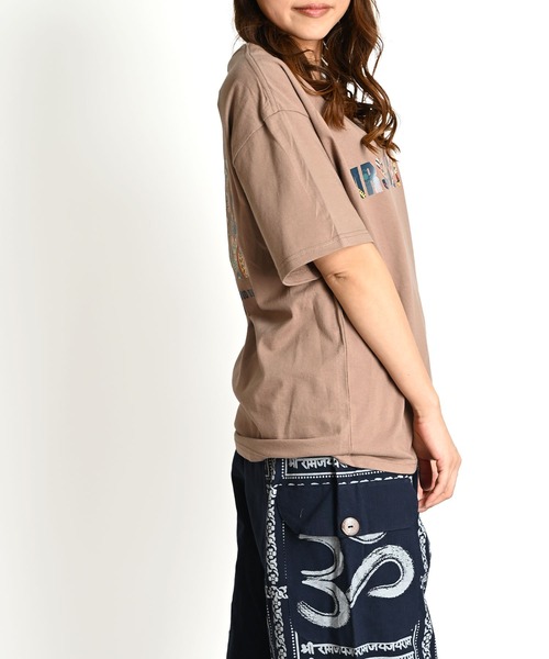 MARAI(マーライ)の「半袖Tシャツ ロゴTシャツ バックプリント(Tシャツ/カットソー・レディース・ベージュ/グレー/ホワイト/ブラック・FREE)」の8枚目の写真