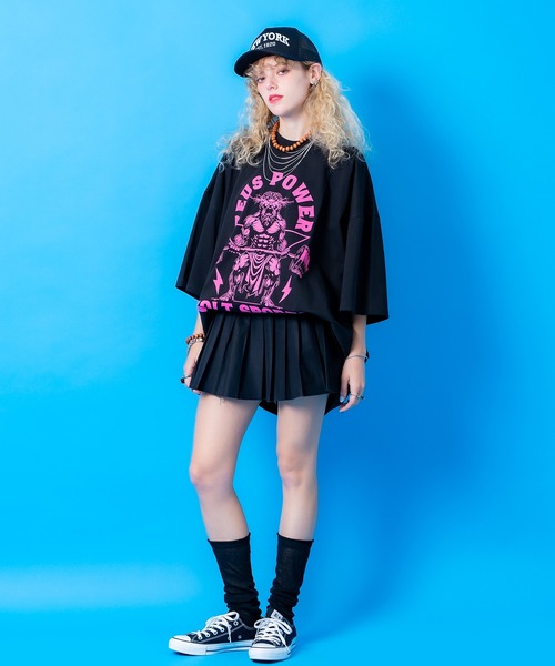a.p.o.v.（エーピーオービー）の「a.p.o.v. アメカジライクコミカルゼウス＆ロゴオーバーサイズTシャツ（Tシャツ/カットソー・メンズ・ネイビー/ブラック/ホワイト・ONESIZE）」の7枚目の写真