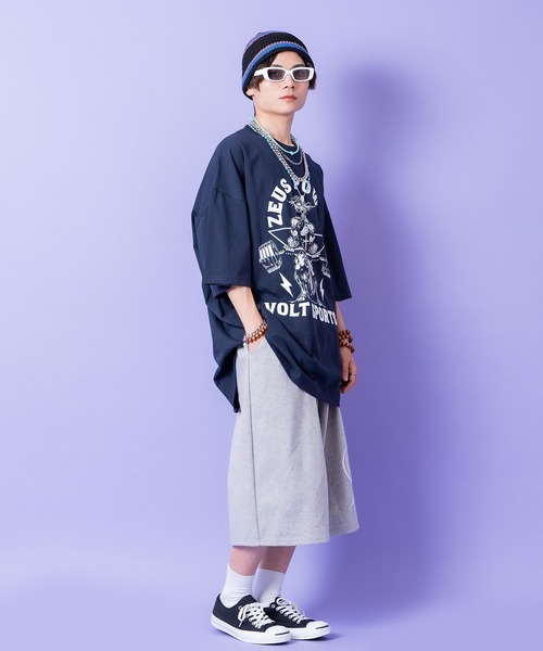 a.p.o.v.（エーピーオービー）の「a.p.o.v. アメカジライクコミカルゼウス＆ロゴオーバーサイズTシャツ（Tシャツ/カットソー・メンズ・ネイビー/ブラック/ホワイト・ONESIZE）」の9枚目の写真